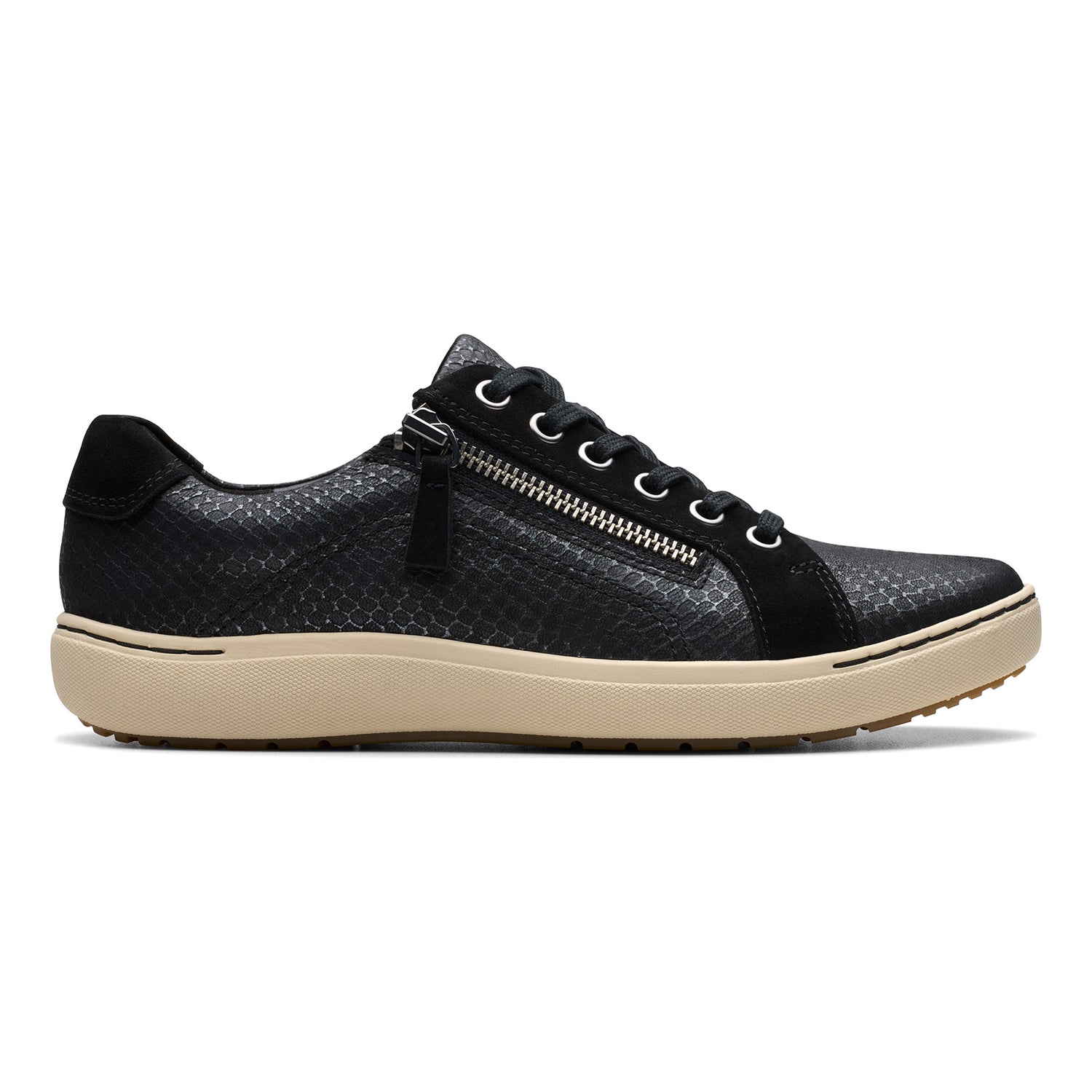 Nalle Lace