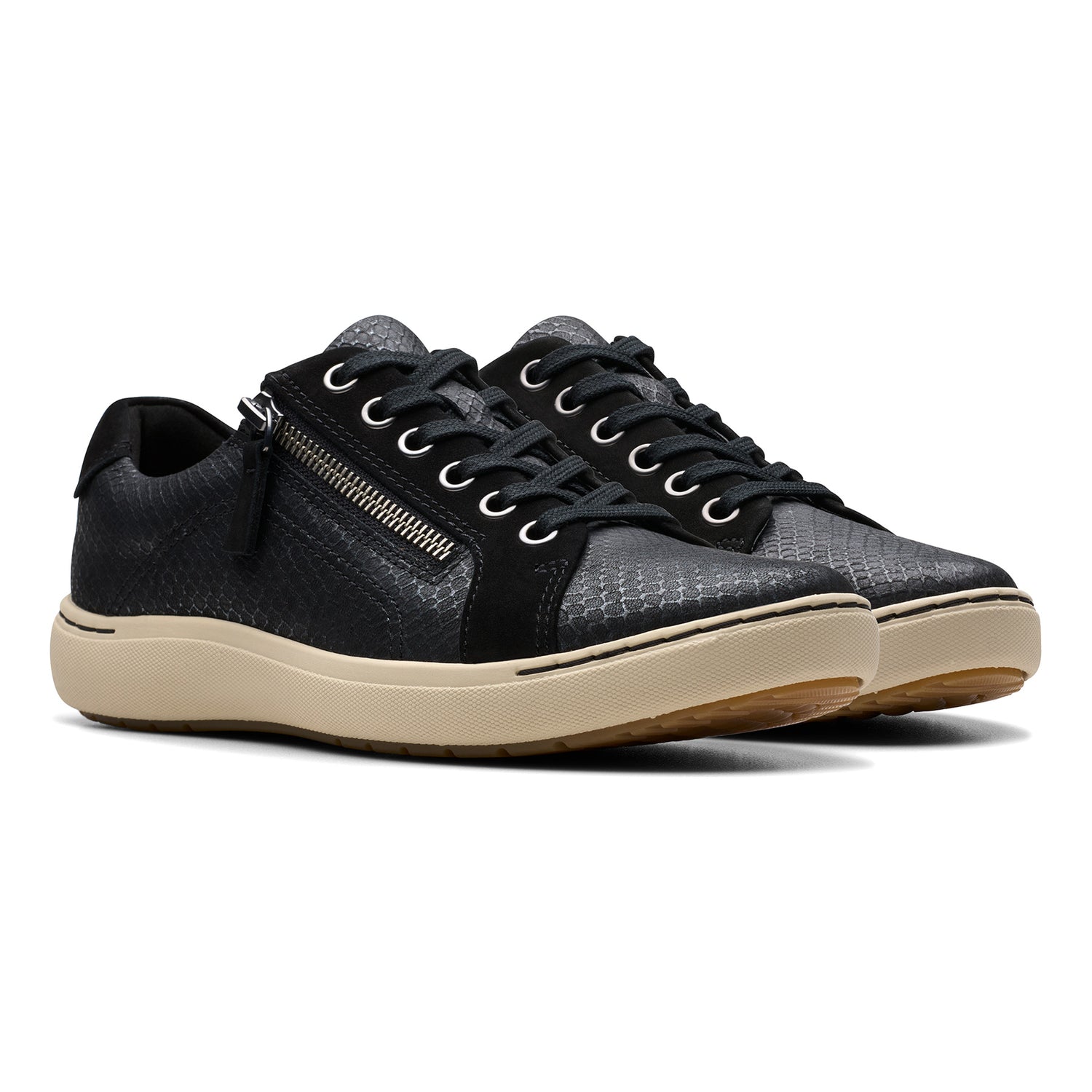 Nalle Lace
