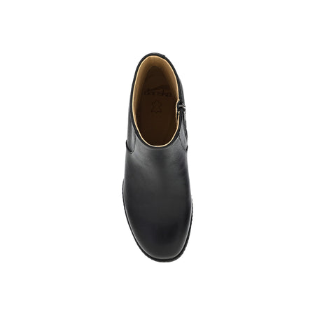 Meryll in Black - top view