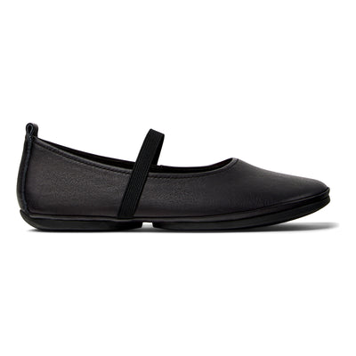 Right Nina Shoe in Black - side view