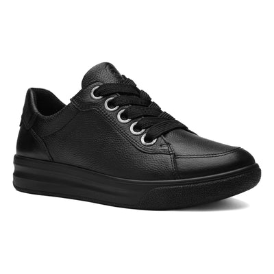 Flora in Black - side view