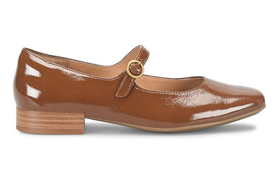 Elsey in Toffee - side view