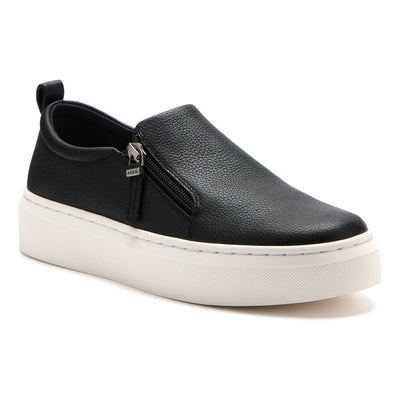 Jumpstreet Zip in Black - side view