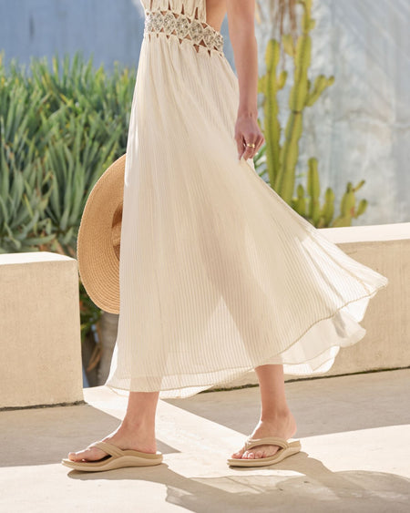 Model wearing Laguna Thin Strap in color Sand