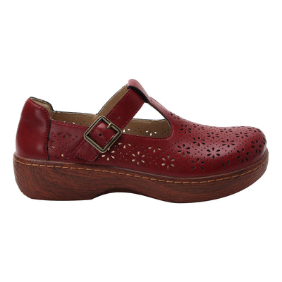 Odessa in Red Breeze - side view