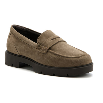 Boulevard Loafer in Coco Creme - side view