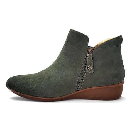 Damascus in Moss Suede - top view