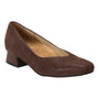 Shoe, brown nappa leather, low heel; David Tate Freedom; textured finish and visible arch support; white background.
