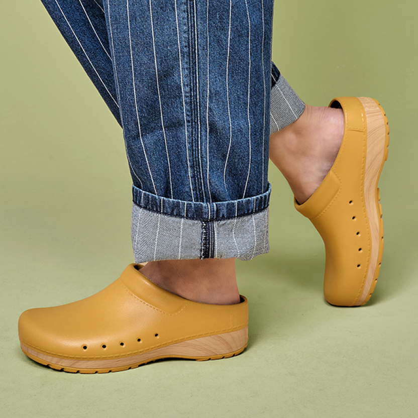 Walkable Clogs The Walking Company | The Authority on Comfort