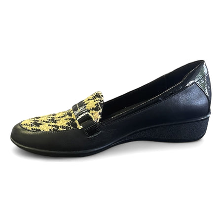 Montmarte in Houndstooth - top view