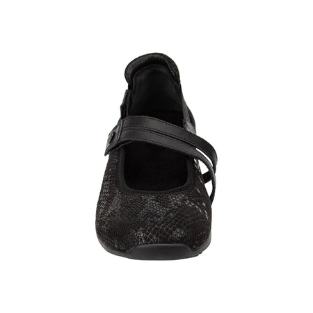 Petra in Black Combo - top view