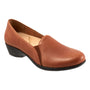 Pump, tan leather, Trotters Reagan slip-on with elastic side gore and removable cushioned footbed.