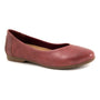Flat shoe, Trotters Iris, red-brown leather, round toe, tan sole, stitched heel detail. Comfort-focused design.