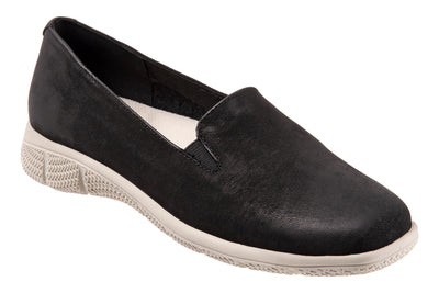 Universal in Black Nubuck - side view