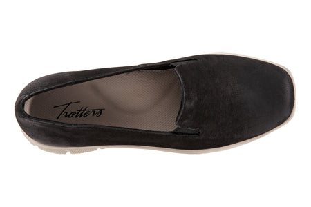 Universal in Black Nubuck - top view