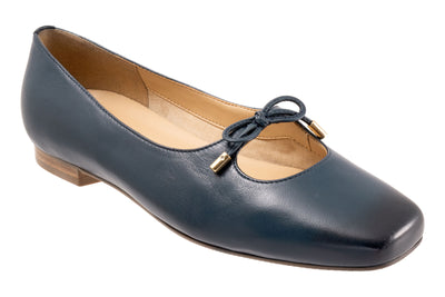 Honesty in Navy - side view
