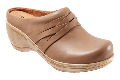 Mackay in Tan - side view