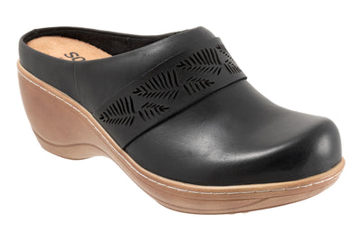 Melita in Black - side view