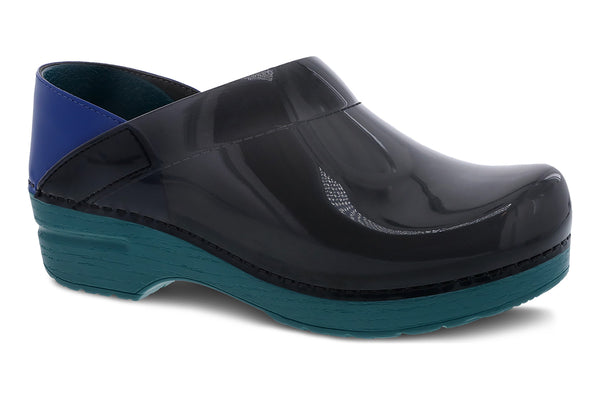 Dansko nursing clogs deals