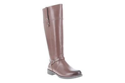 Tasha in Brown - side view
