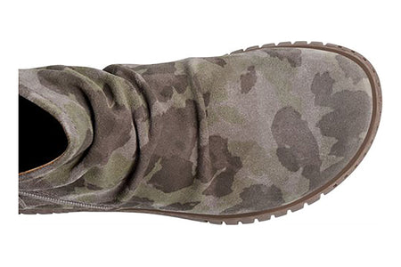 Calla in Olive - top view