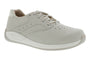 Oxford shoe, beige leather, Drew Shoes Tour for women with laces, slip-resistant sole, designed for all-day comfort.