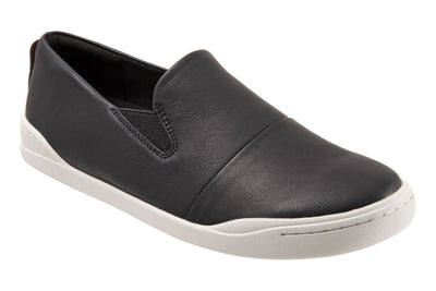 Alexandria in Black - side view