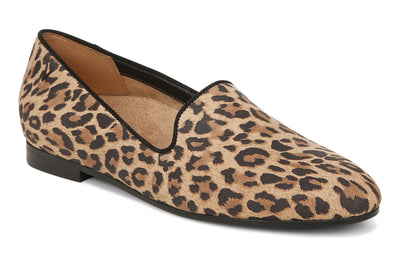 Willa II in Brown Leopard - side view