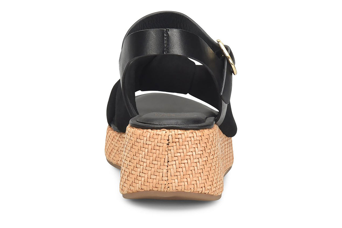Farah - Image 6