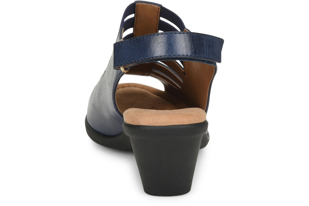 Faye - Image 6