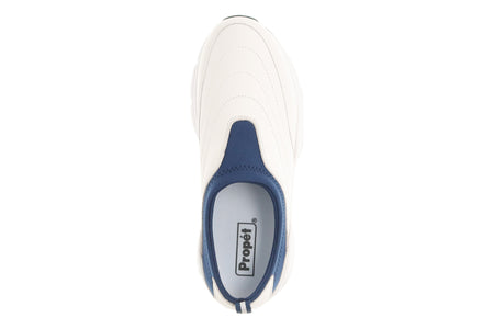 Stability Slip On in White Navy - top view