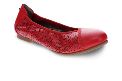 Nairobi in Summer Red Lazer - side view