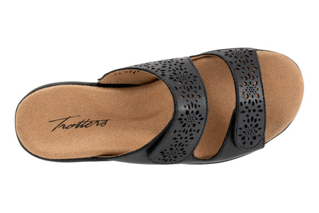 Ruthie in Black - top view